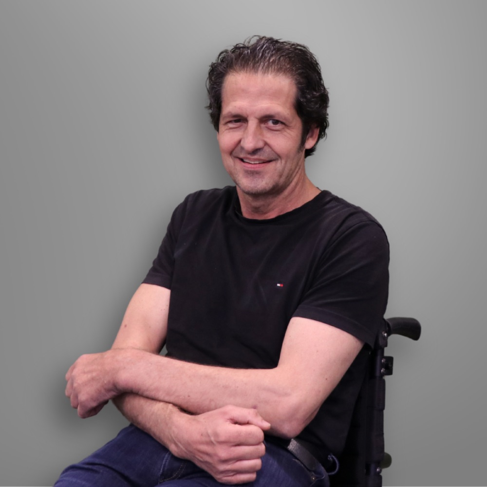 Dr. Thomas Weber